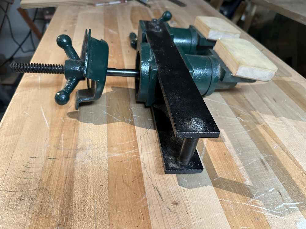 Paternmaker’s Carving Vice