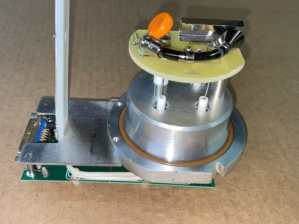 AB Sciex Applied Biosystems Mass Spectrometer CEM Flange API 4000