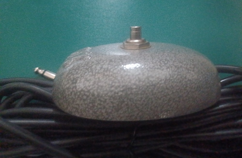 VOX Foot Switch. Push button switch.