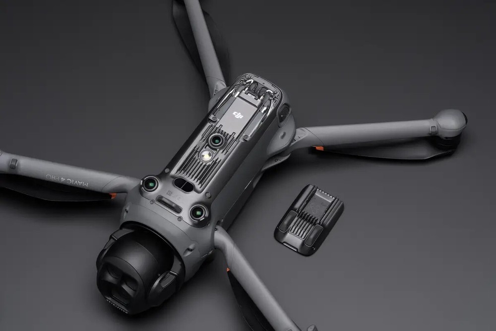 DJI Enhanced Image Transmission Module 3 for Mavic 4 Pro / RC Pro 2