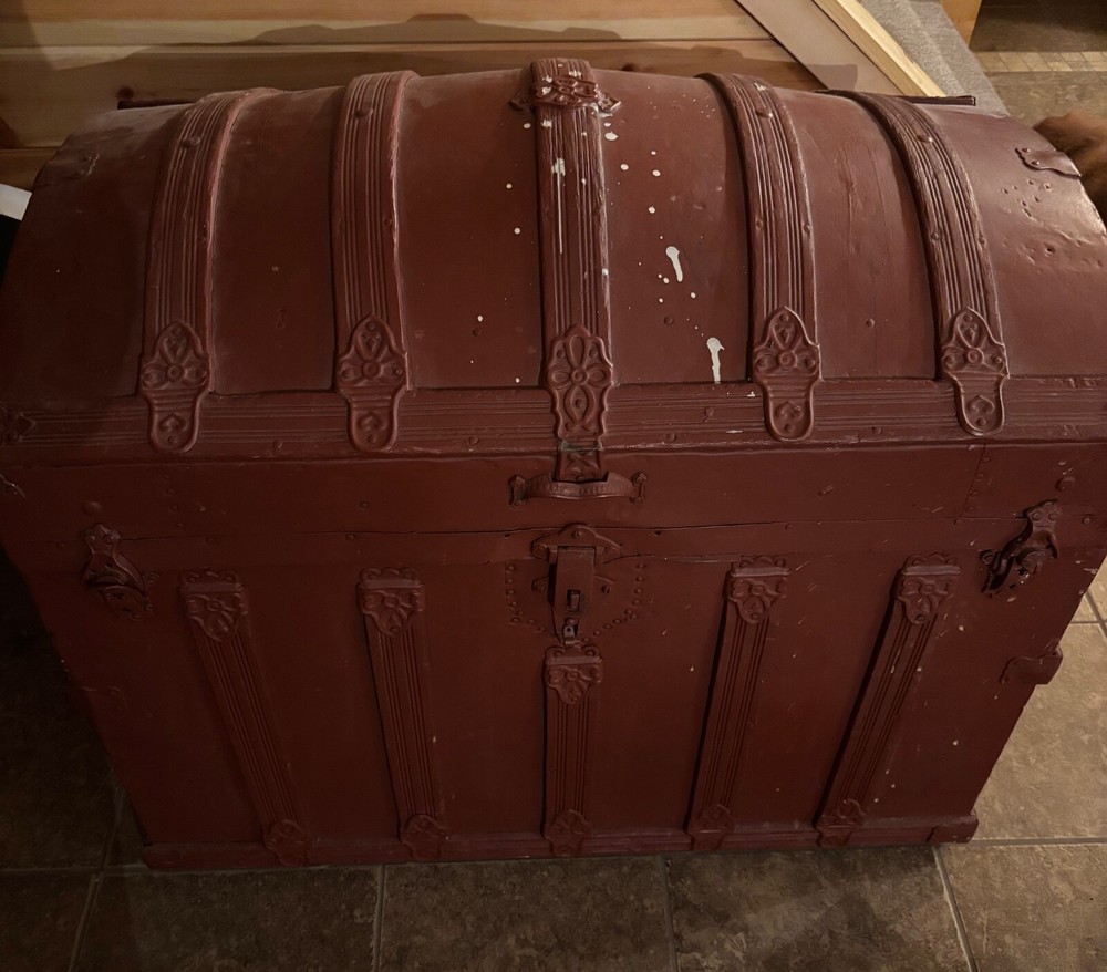 antique dome top trunk