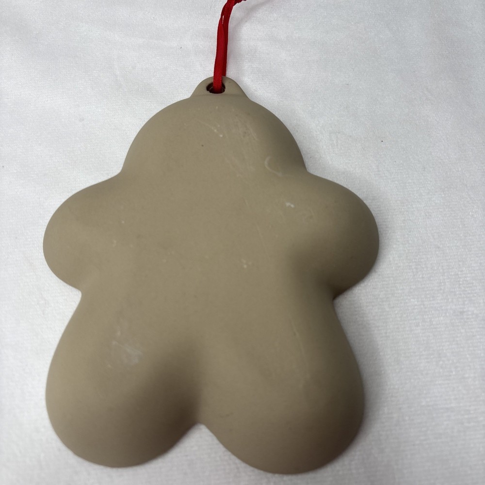 STONEWARE COOKIE MOLD - GINGERBREAD MAN