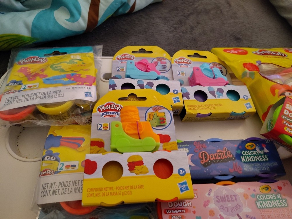 Play-Doh LOT 15 Items