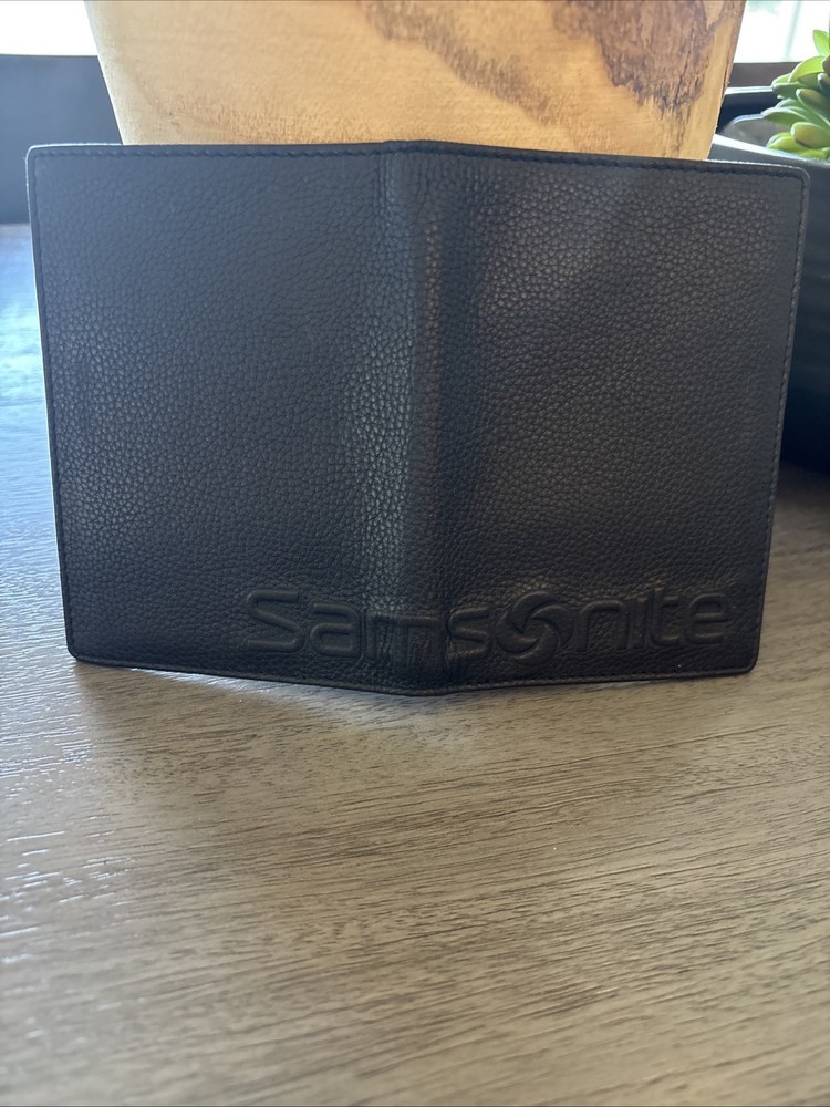 Samsonite RFID Passport Wallet, Black, One Size