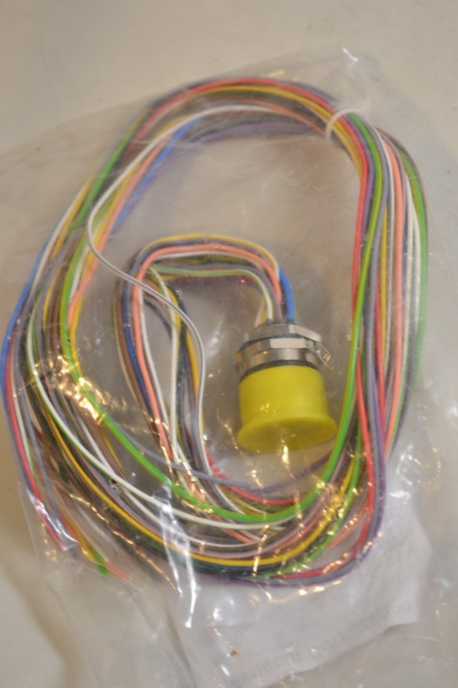 Mencom Corp MCV-19FR-1M-M20