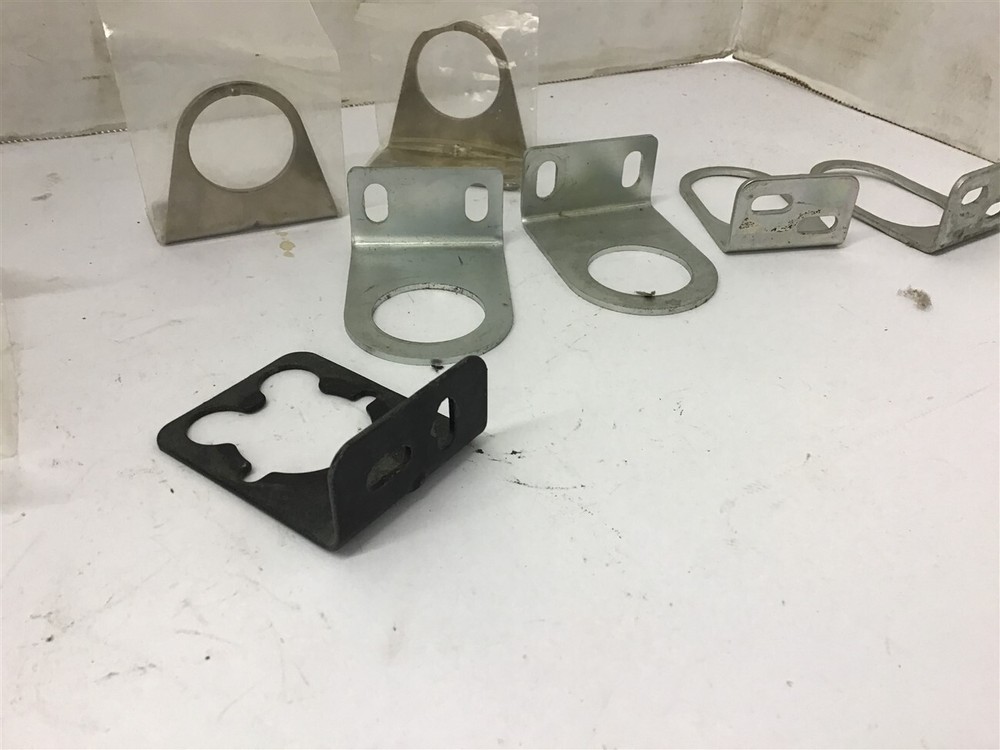 Assorted Lot Of Mounting Brakes