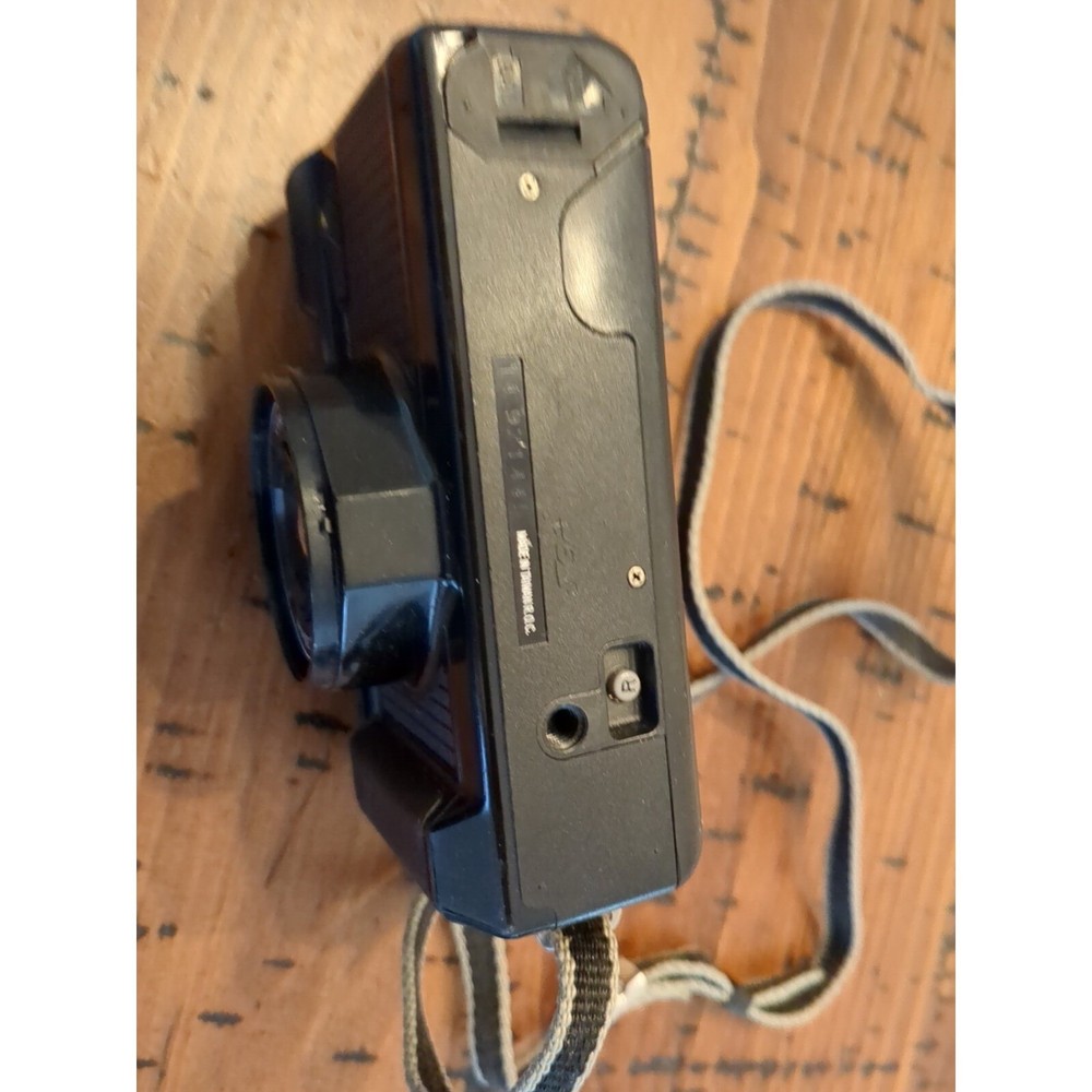 Sears M35 Programmed Autofocus 35mm Camera Untested. R2