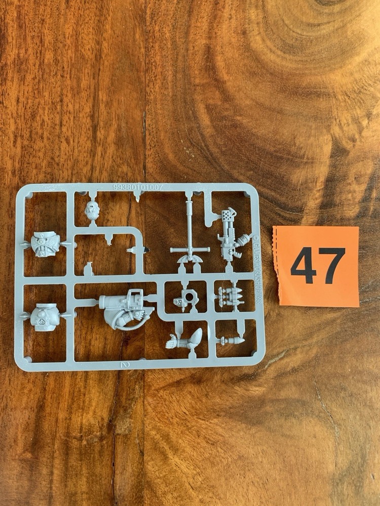 Warhammer 40k Space Marine Accessory Sprue (Incomplete) - 3rd Ed OOP Bits Parts