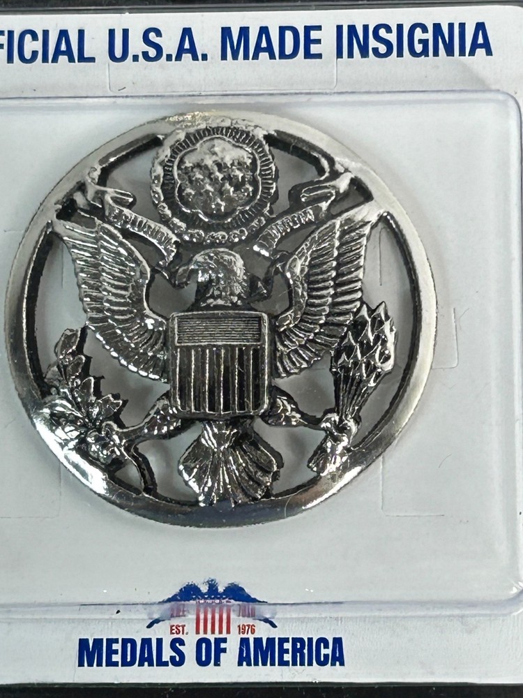US Air Force Enlisted Hat Badge