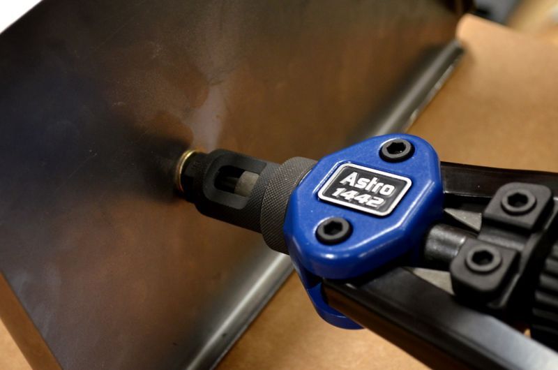 Astro Pneumatic 1442 13" Nut/Thread Setting Hand Riveter SAE/Metric
