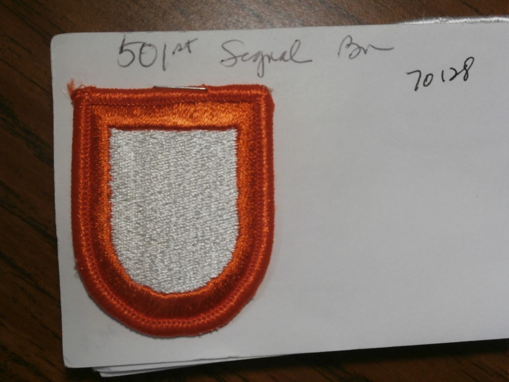 ARMY  OVAL  "501st Signal"  Merrow edge-plastic back