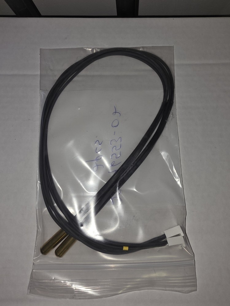 415-46553-02 | 239-46553-02 | Bradford White Temperature Sensor