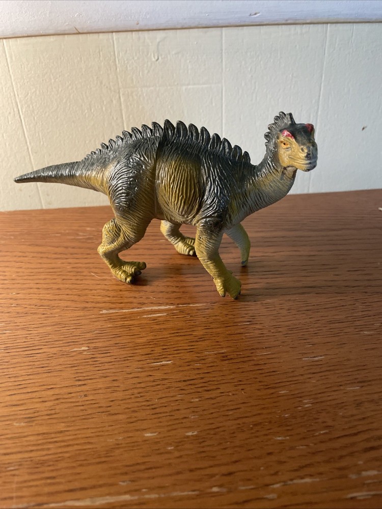 vintage dinosaur hard plastic scelidosaurus brown 9 inch long figure 2000 pvc