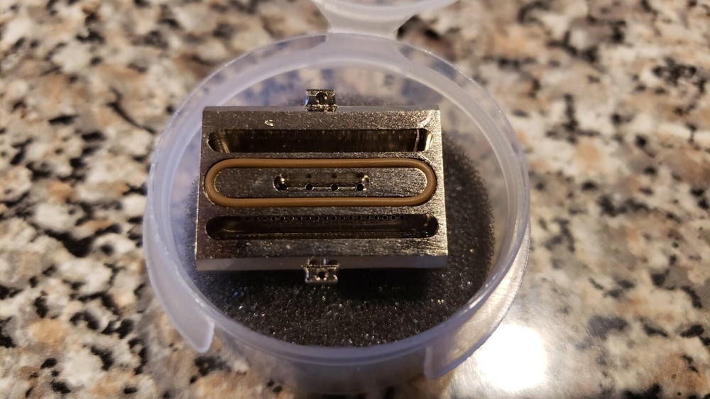 NORDSON 1050279 GLUE NOZZLE