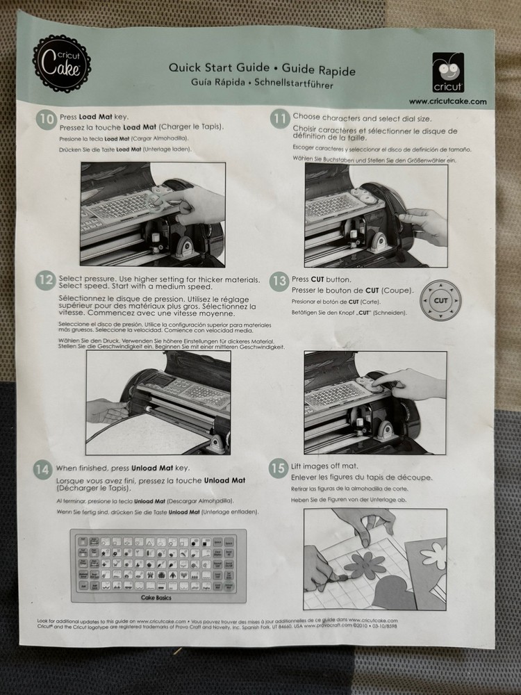 Cricket Cake Machine W/ Box