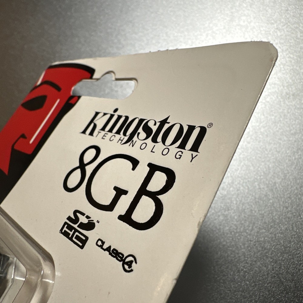 Kingston 8GB SDHC MEMORY CARD Class 4