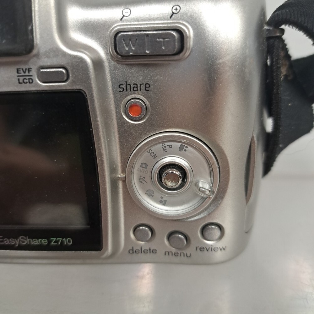 Kodak EasyShare Z710 / C182 Digital Cameras Untested