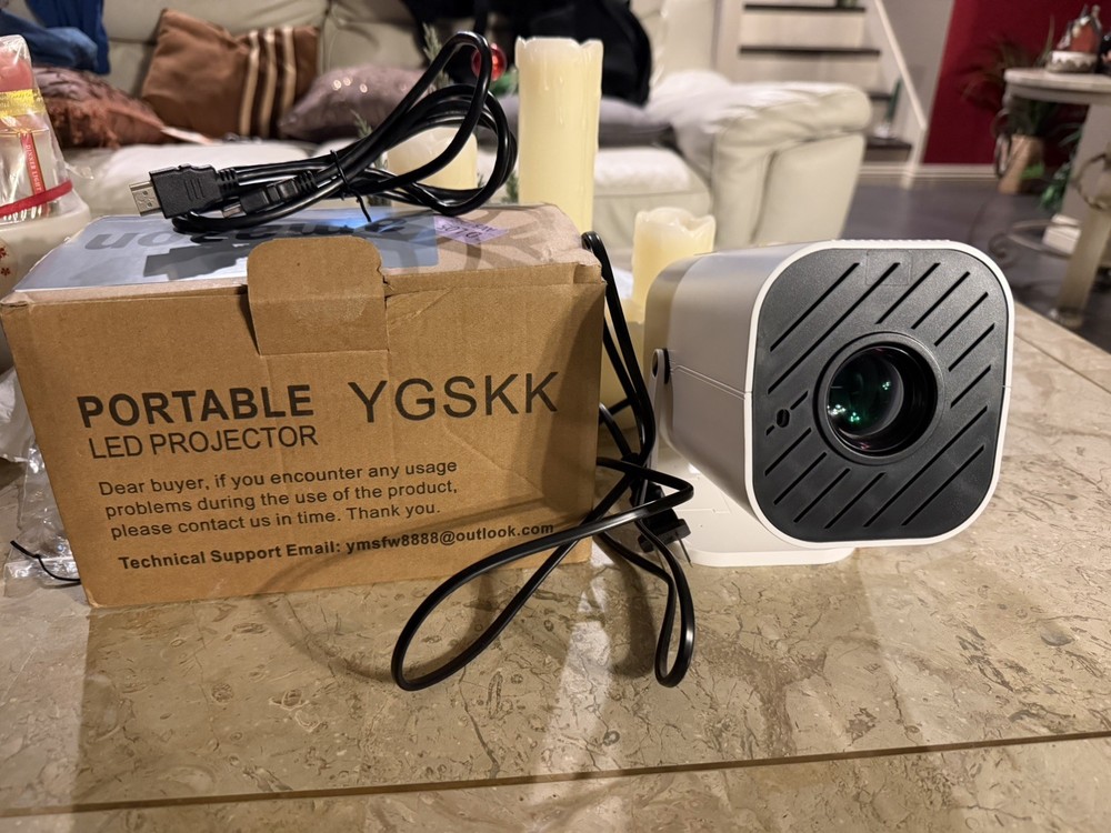 Portable LED projector