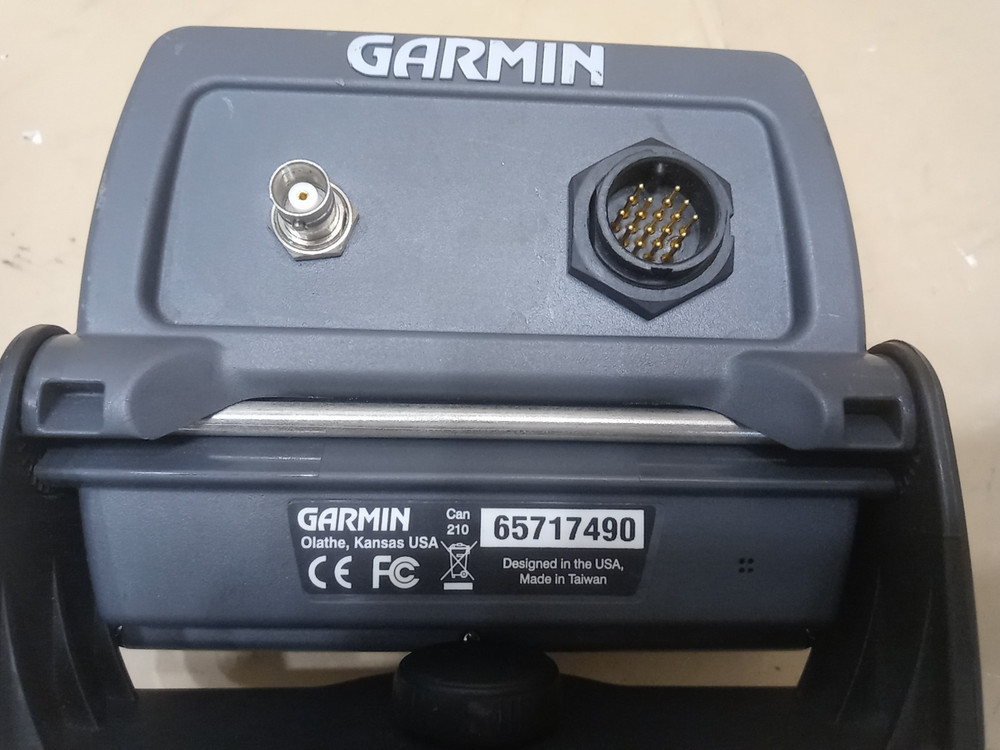 GARMIN GPSMAP 172C chartplotter GPS Marine Navigator Same As Pictures