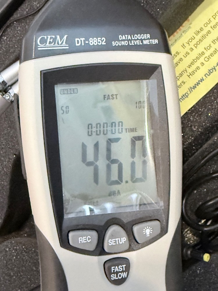 CEM DT-8852 Digital Sound Noise dB Meter Data Logger /w MEMORY PC USB Datalogger