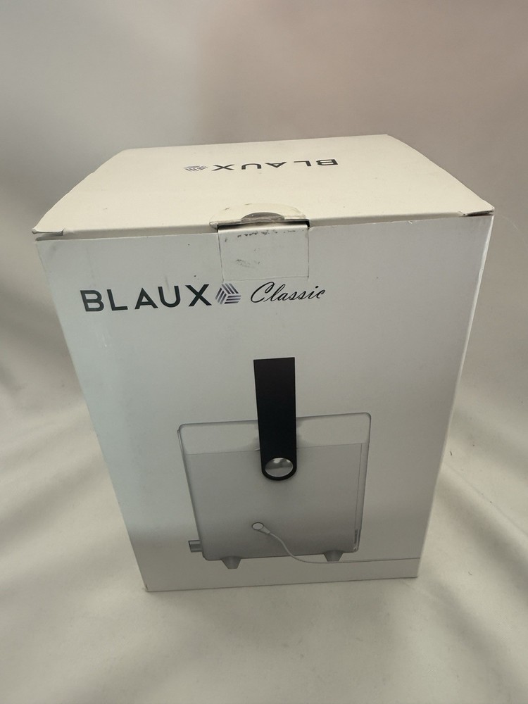 Blaux Classic Desktop AC White - Open Box - Use for Parts