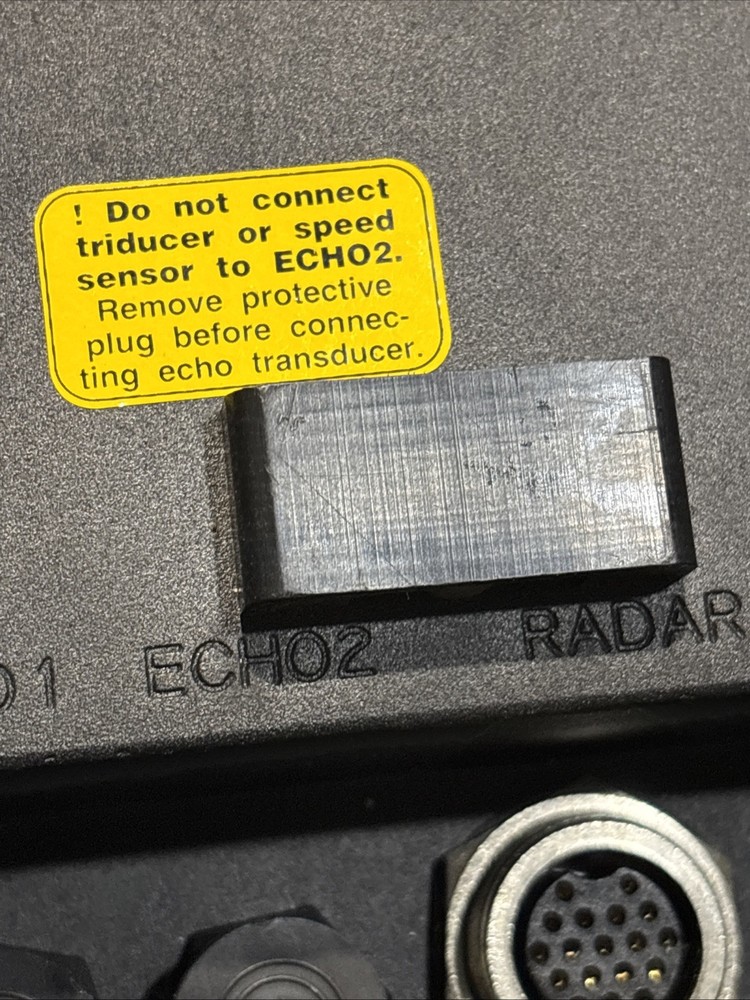 SIMRAD CA42 Chartplotter Sonar Fishfinder MFD CA 42 ECHO With Powercord Suncover