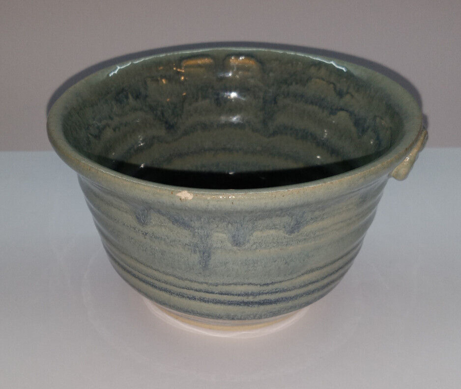 Studio pottery bowl 5in signed bnja