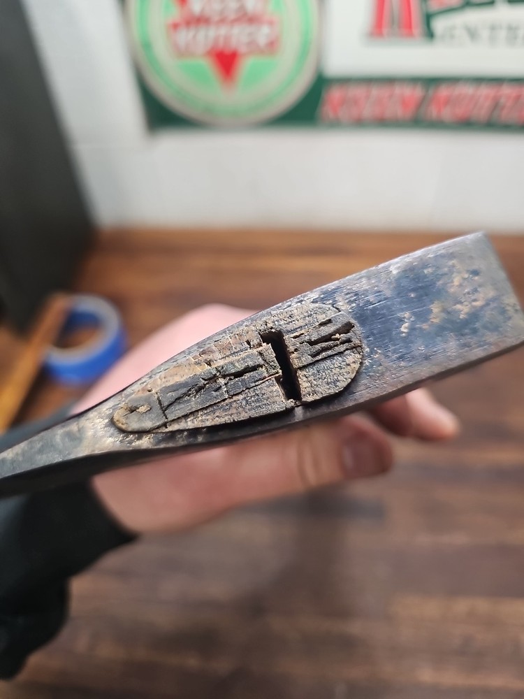 Q38- Vintage True Temper Tommy Axe with Original Handle CLAWED HATCHET