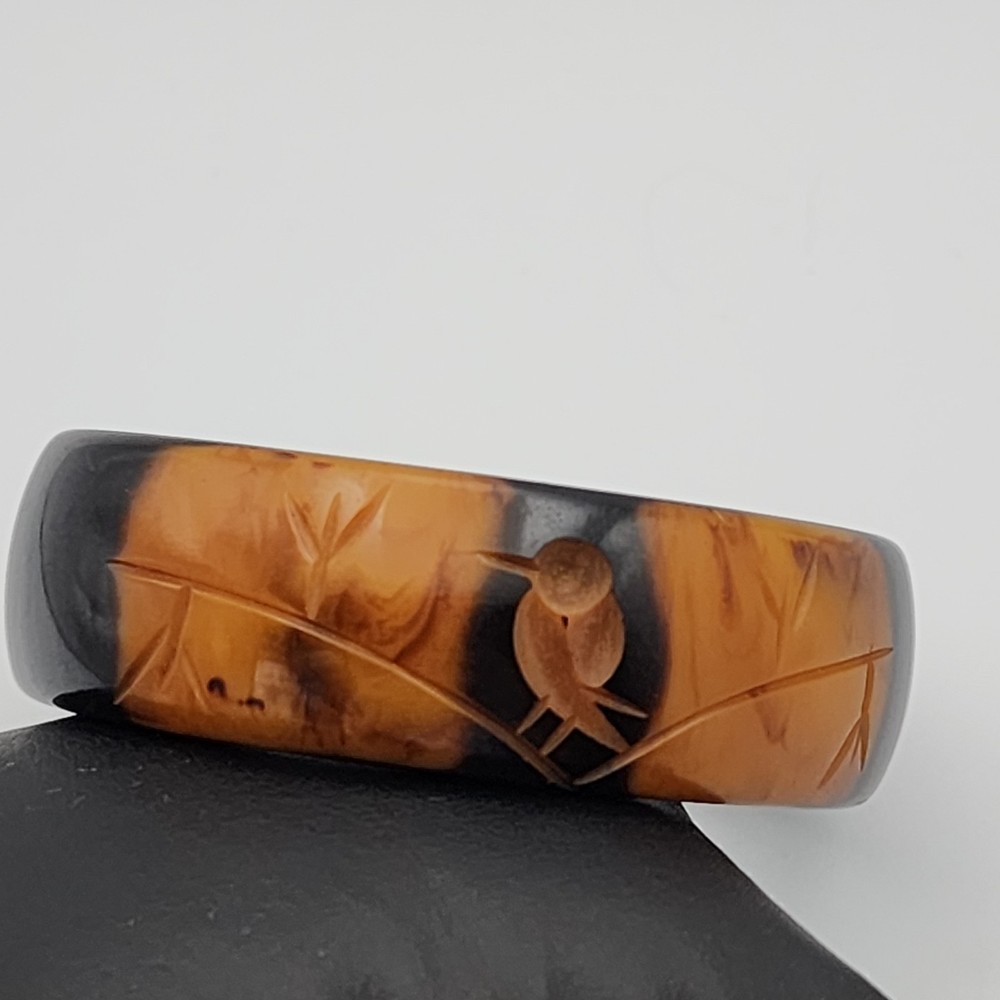 Vtg Bakelite Bangle Carved Bird On A Branch Butterscotch Black 7.5" Stackable