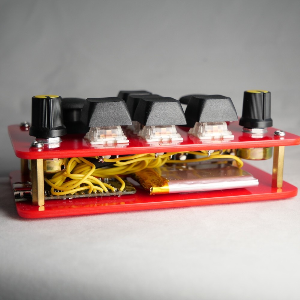 madMidi Acrylic Wireless Midi Controller