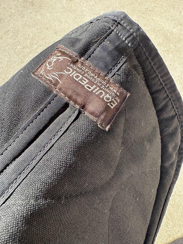 Equipedic Endurance/Trail English Saddle Pad, Used Lightly