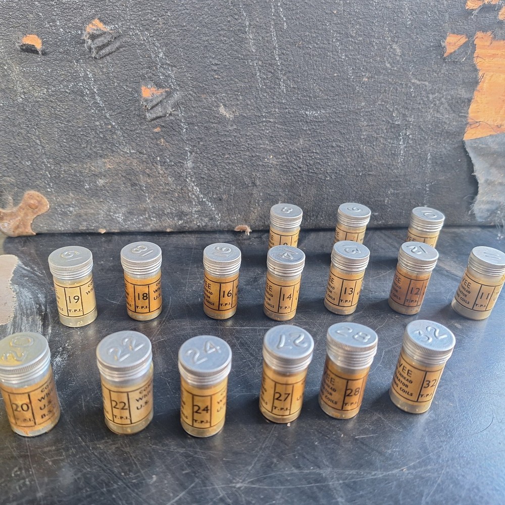 O-Vee Screw Thread Comparator With Accessories See Pictures