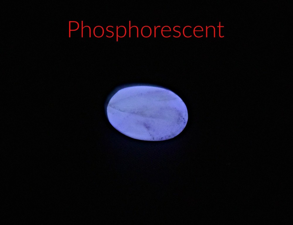 0.2 CARAT FLUORESCENT PHOSPHORESCENT SHARP TENEBRESCENT FACETED HACKMANITE