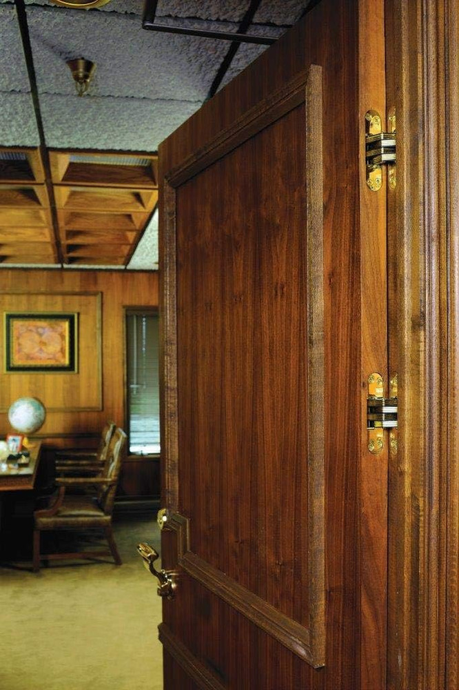 Invisible Hinge