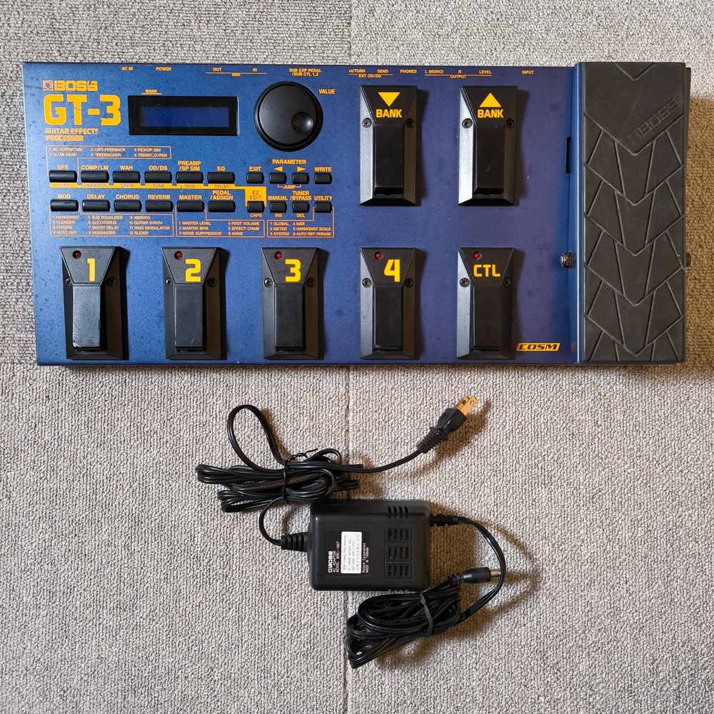 BOSS GT-3 Guitar Effects Processor Multiple Effects Pedal w/ AC Adapter From JP