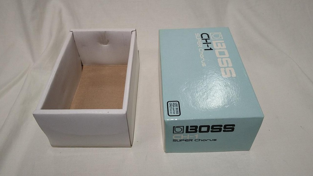 Boss CH-1 Super Chorus Guitar Effects Pedal
