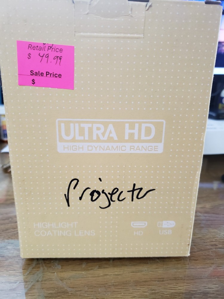 Amazon Basics Sainyer Mini Ultra HD High dynamic Range Projector, new