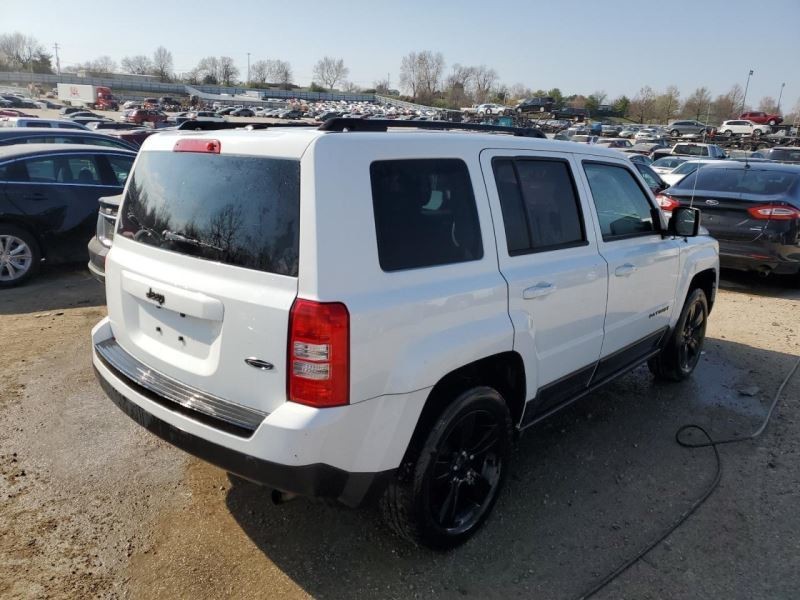 PATRIOT 2015 Transmission Shift 644638