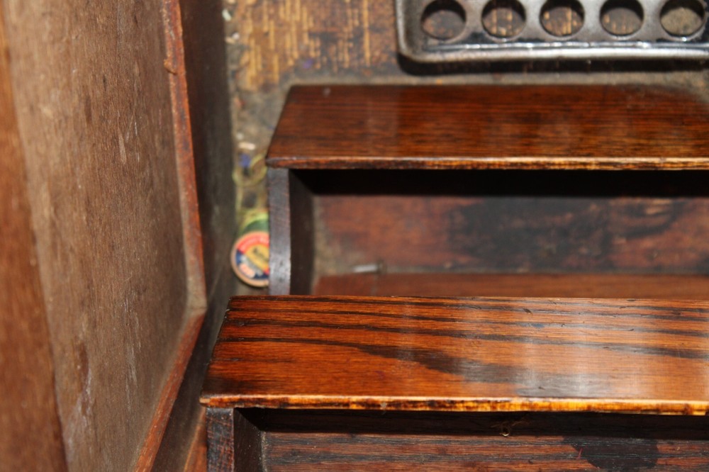 Kitten 50 Spool - Beldings - Corticelli Sewing Peerless Thread - Original label