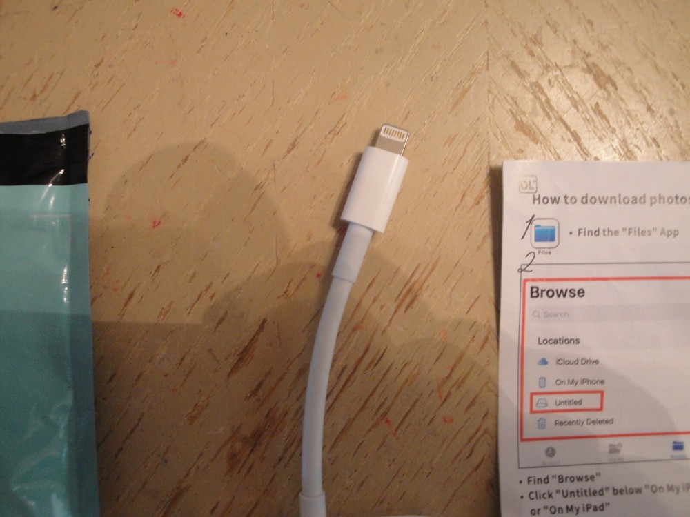 SD Card Reader for iPhone/iPad Lightning 3-Slot Adapter Plug & Play #E233