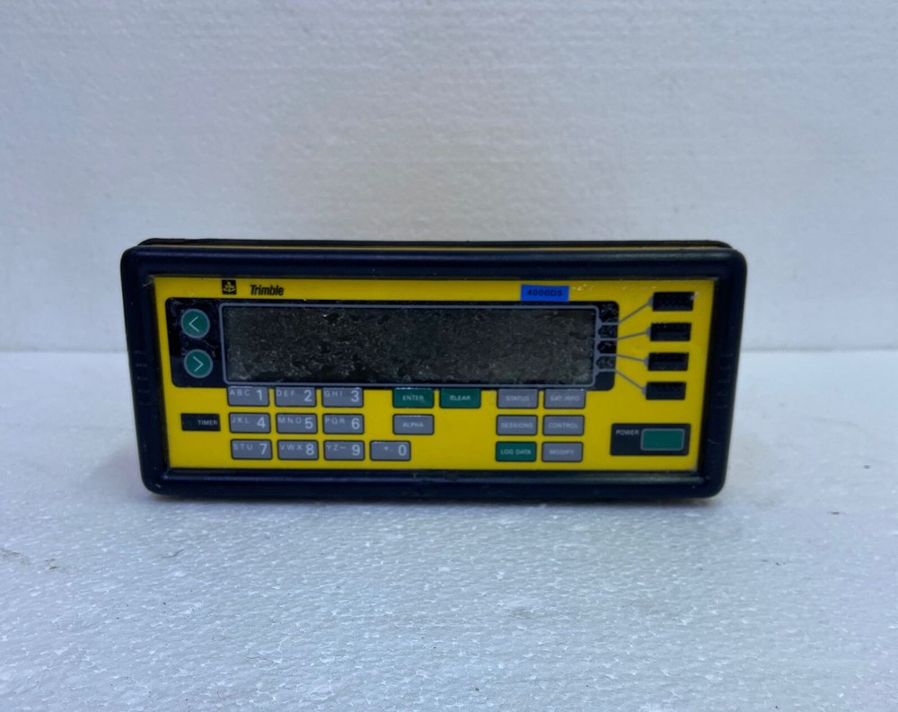Trimble Navigation 4000DL II Receiver , CH#150 (TESTED TURNS ON)