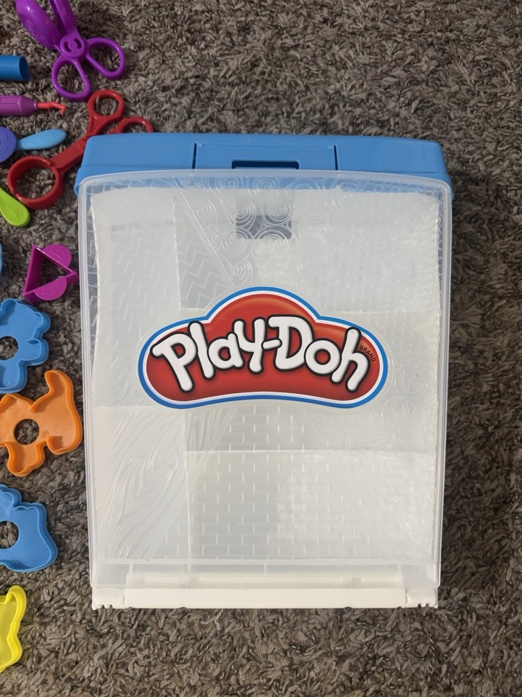 Play-Doh Carrying Case With 49 Accessories