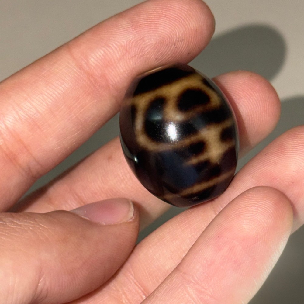 Ancient Tibetan Himalayan Agate Large DZI prayer Bead