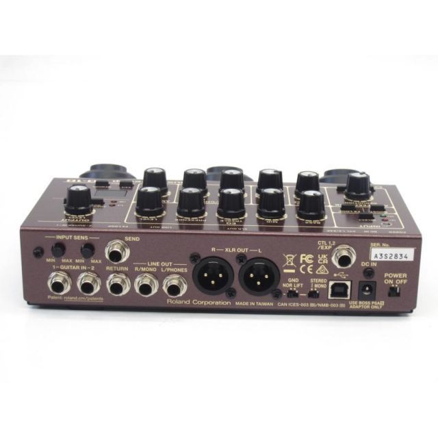 BOSS AD-10 Acoustic Preamp