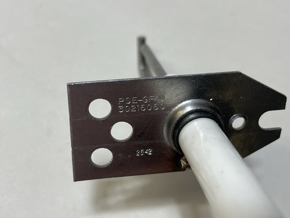 HOG SLAT Brooder Direct Spark Igniter 30216060