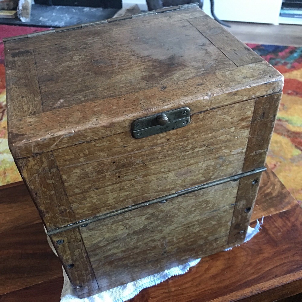 Antique Multi-Meter, Insulation Tester, Internal Hand Cranked Generator.