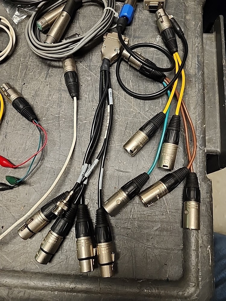 Lot of Audio Cables (50+)