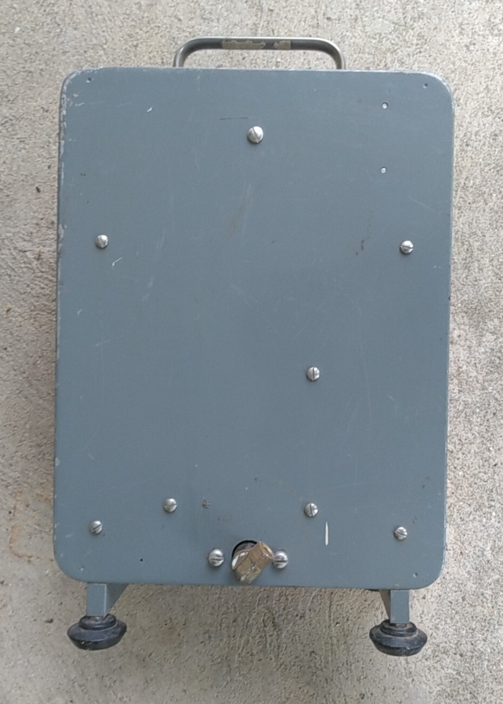 Mechanical chart recorder -Mercury instruments. 100 psi element.