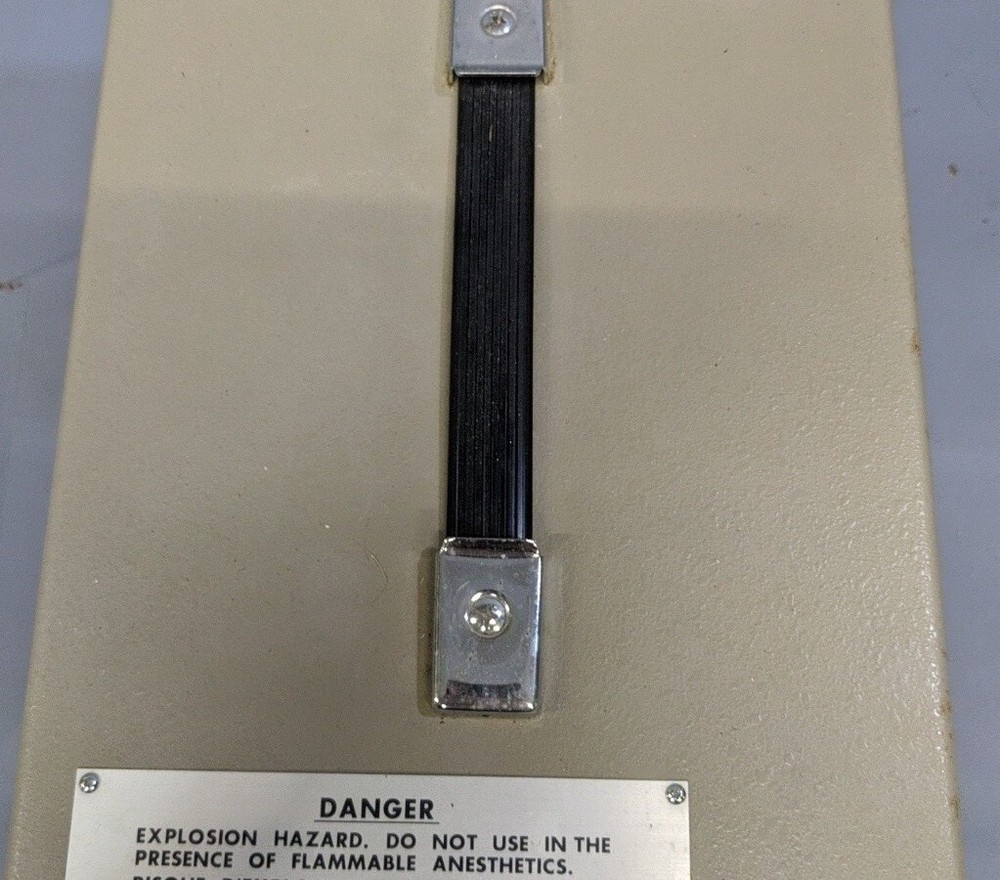 Olympus CLK-3 Cold Light Supply Endoscopy Light Source Untested