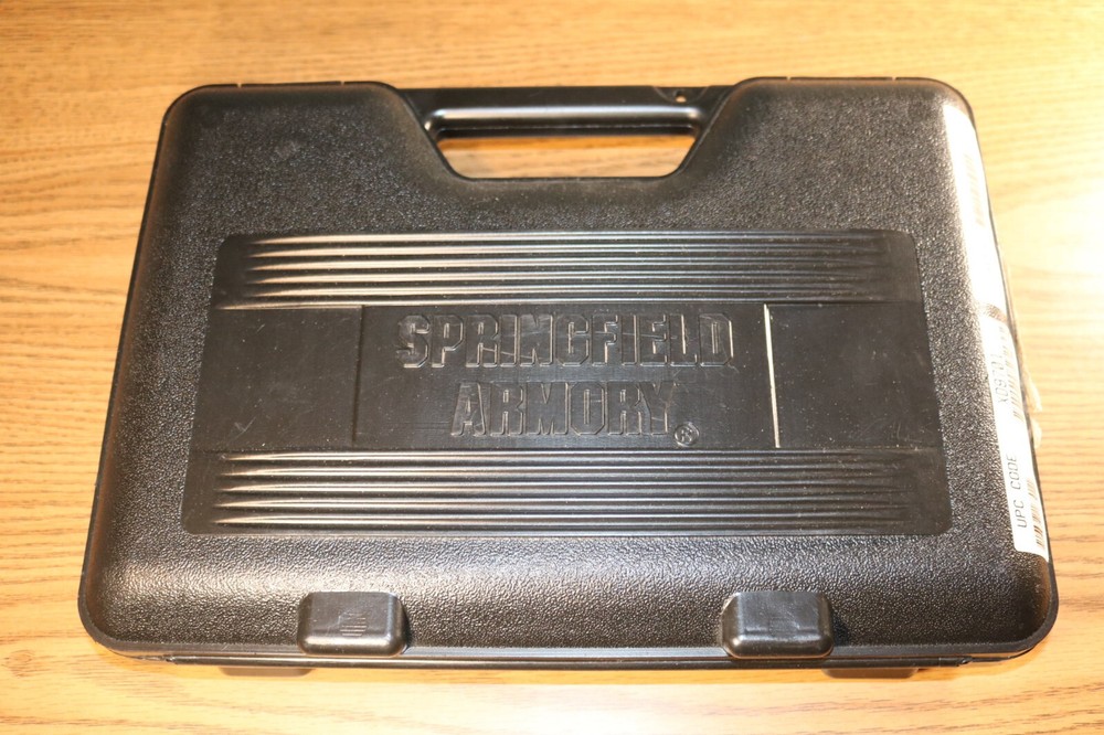 SPRINGFIELD ARMORY XD-9 Hard Plastic Case 9mm 2002 V10 4"